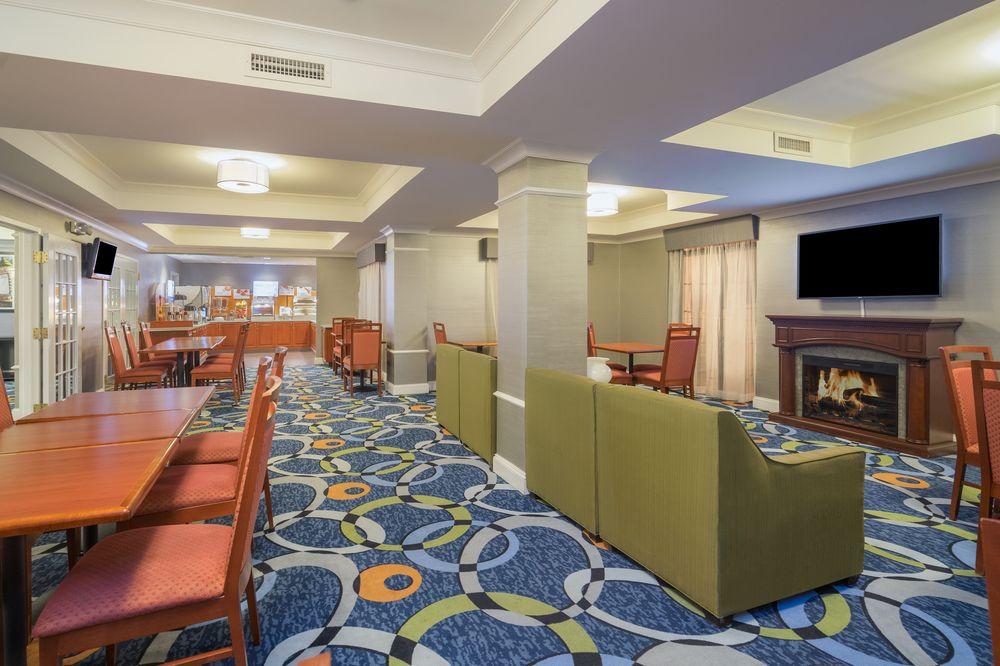 Holiday Inn Express Hotel & Suites Easton By Ihg Luaran gambar
